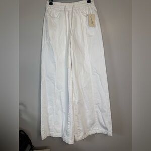 Universal Thread White Wide-Leg Chinos